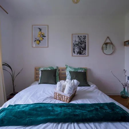 Nouveau - Le Romarin 3 Ch Avec Jardin